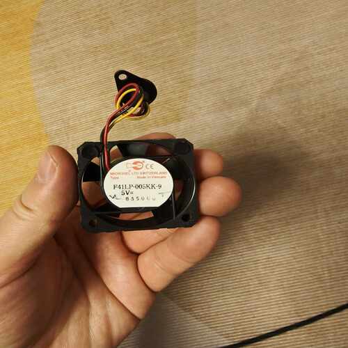 询价MK6主机油污浓度探头风扇，F41LP-005KK-9，5V