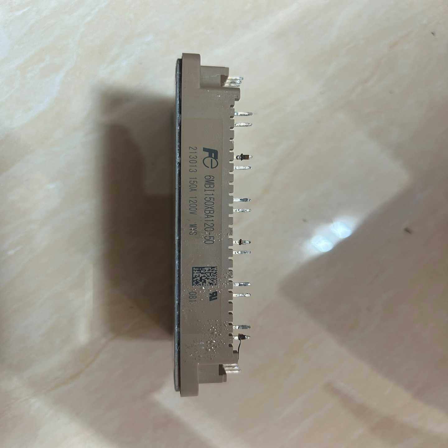 6MBI150XBA120-50 6MBI150VB120-{议价}