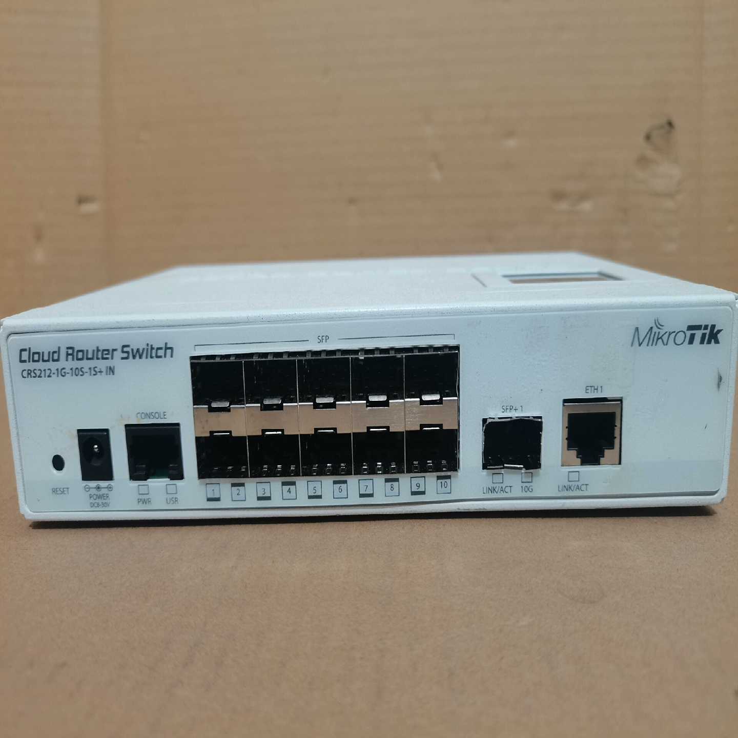 mikrotik路由ROS万兆路由CRS212-1G-10--议价商品