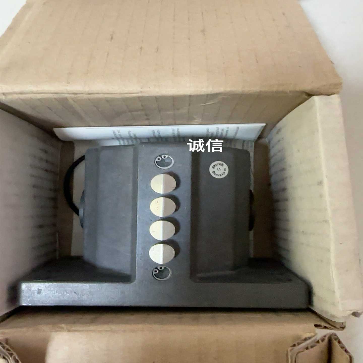 德国巴鲁夫RGBF04D12-502-M行程开关询价