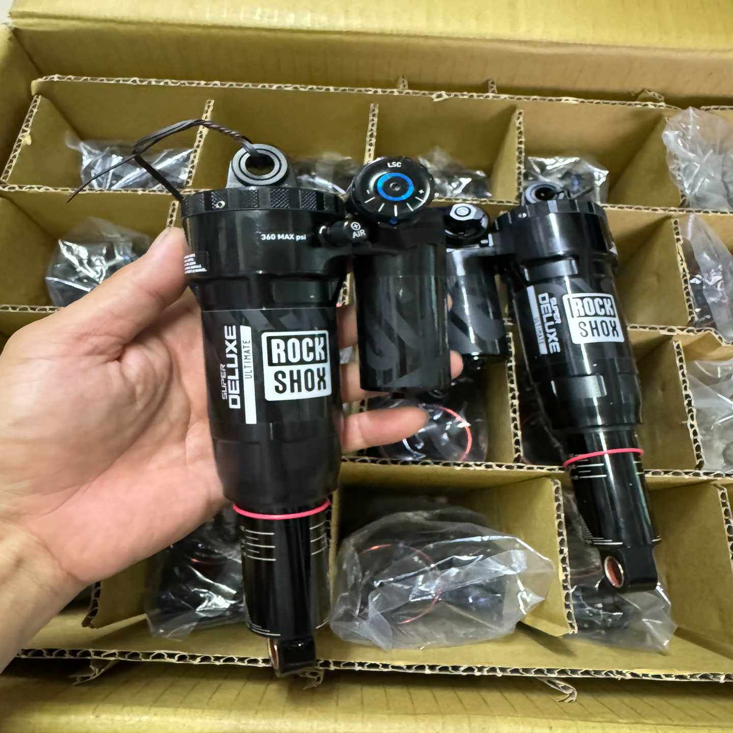 210x55后胆RockShoxSUPERdeluxe--议价商品