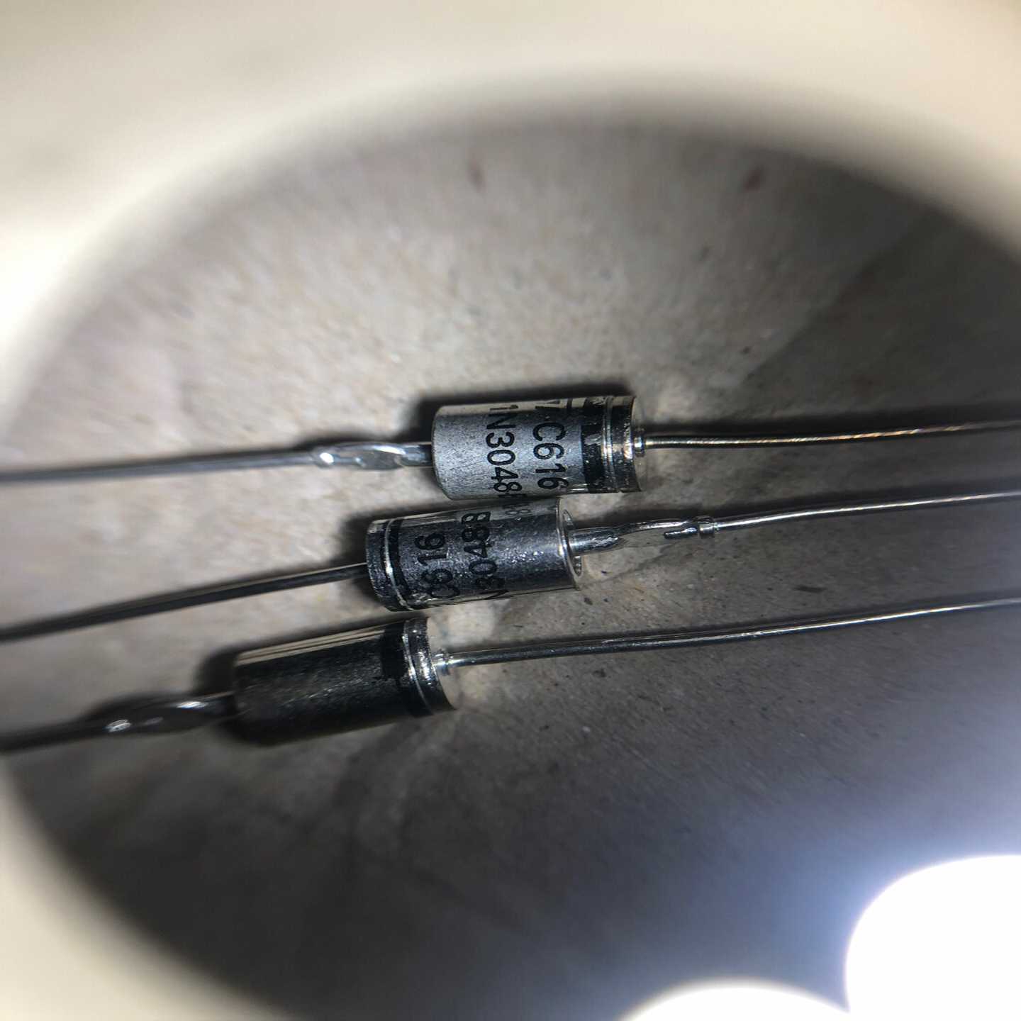 1N3048B询价