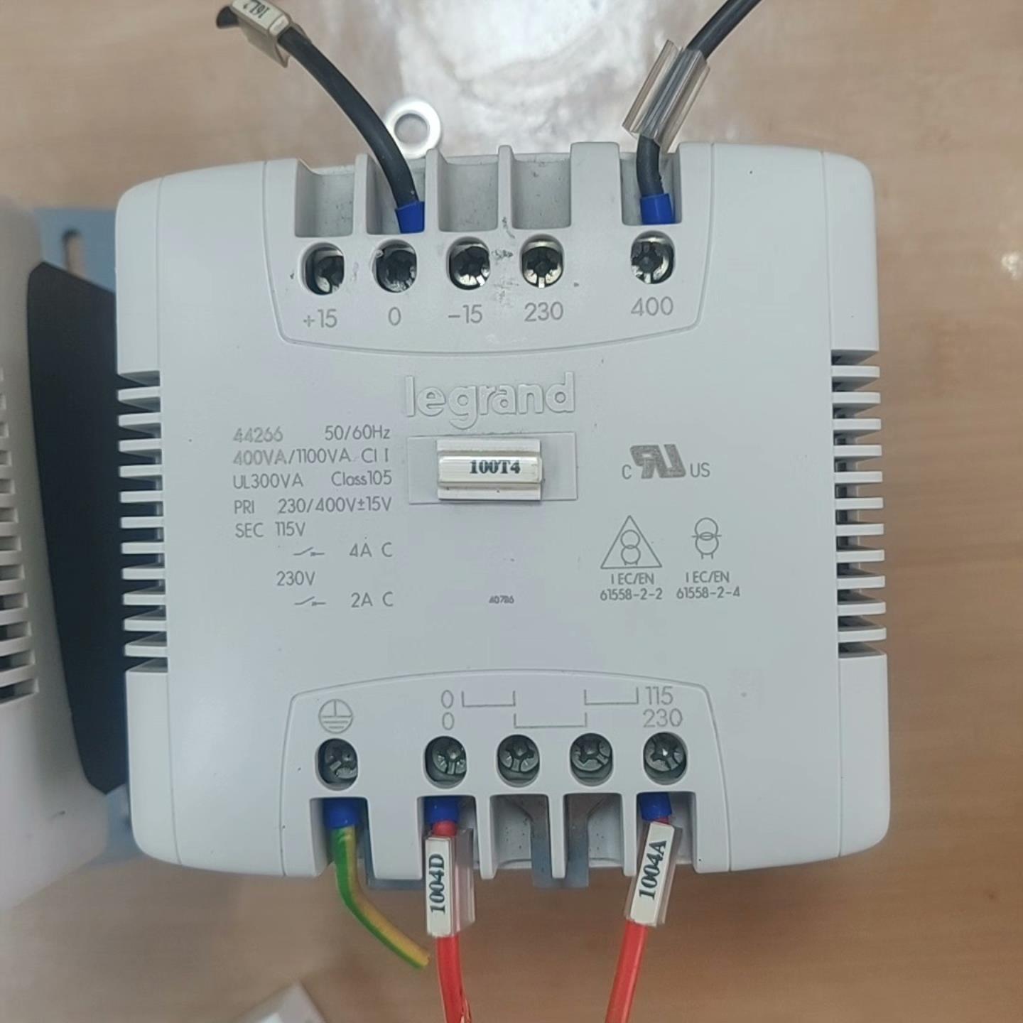 【请询价】Legrand罗格朗 导轨式 隔离变压器 44266 40