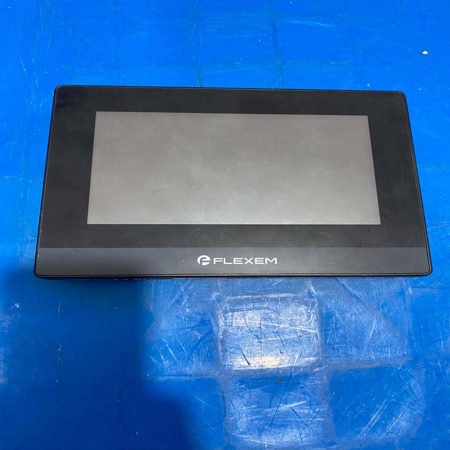 FLEXEM显示屏，型号FLEXEM，实物图拍摄，功能正常询价