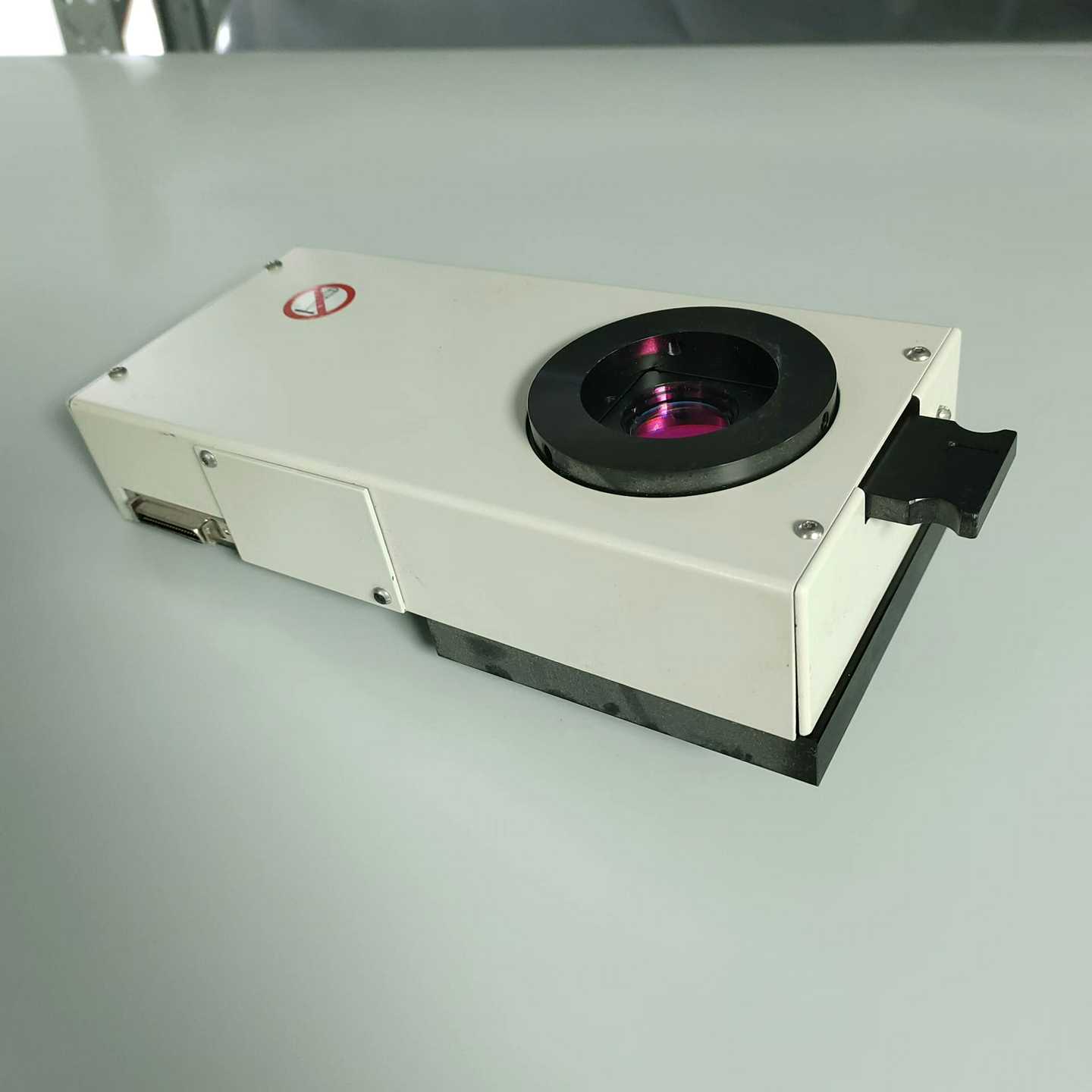 询价日本原装AFU22LK显微镜激光对焦模块，型号AFU-24L