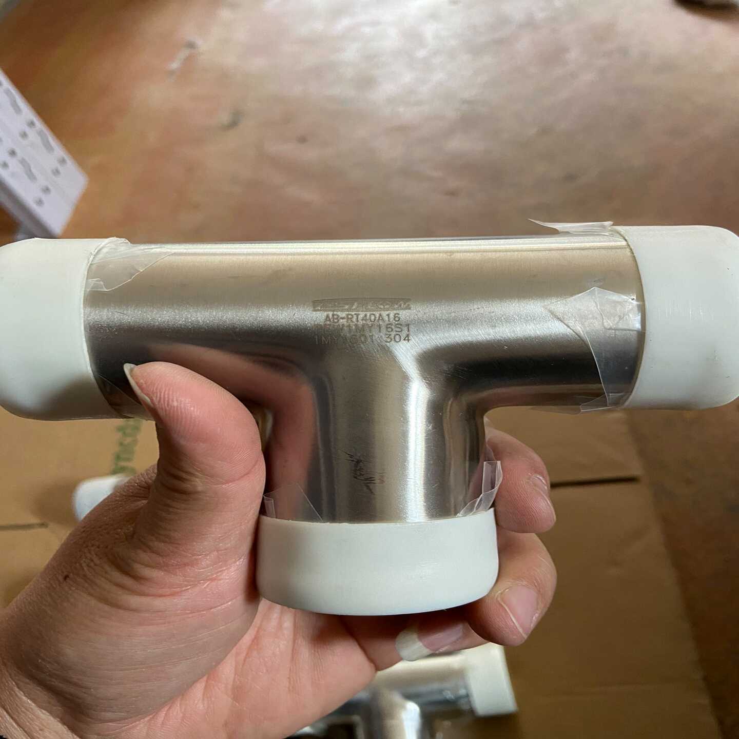 ASFLOW三通AB-RT40A16、304不锈钢BA级、现--议价商品