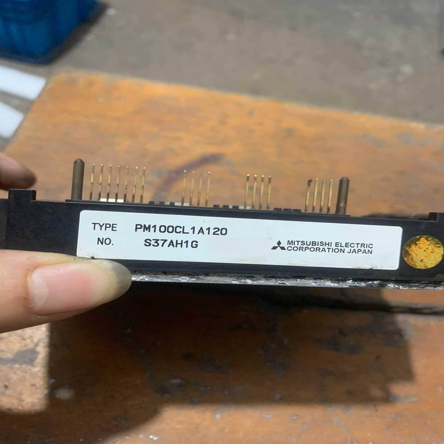 PM100CL1A120,模块，功能，架中【侨报商行】