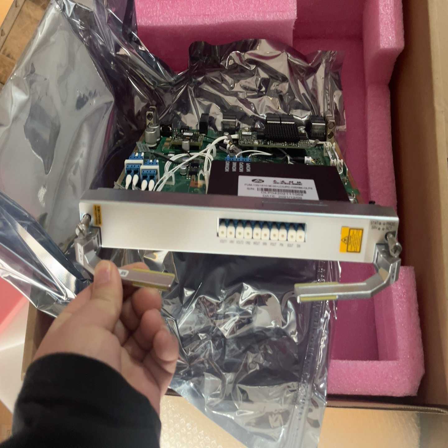 询价全新华为OSN9600子卡TNG4OLP04