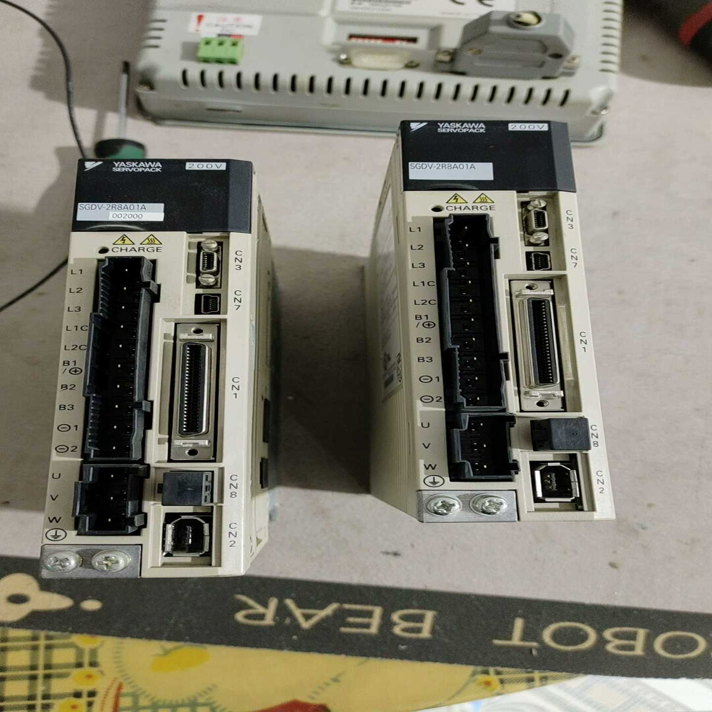 询价安川服驱动器V一2801002000