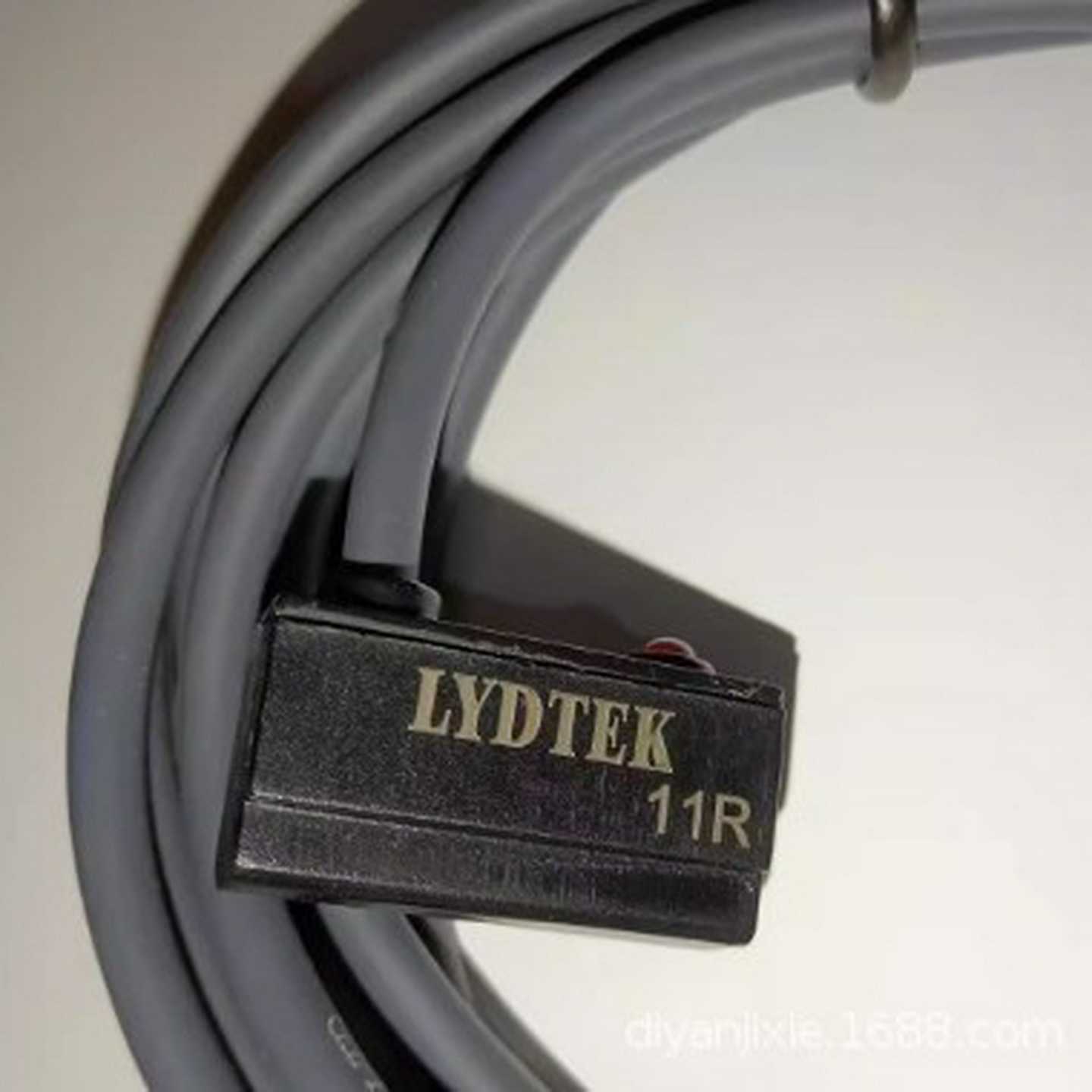 LYDTEK磁性开关LYD-01R气缸感应器DC/sAC5-240V100MA10W