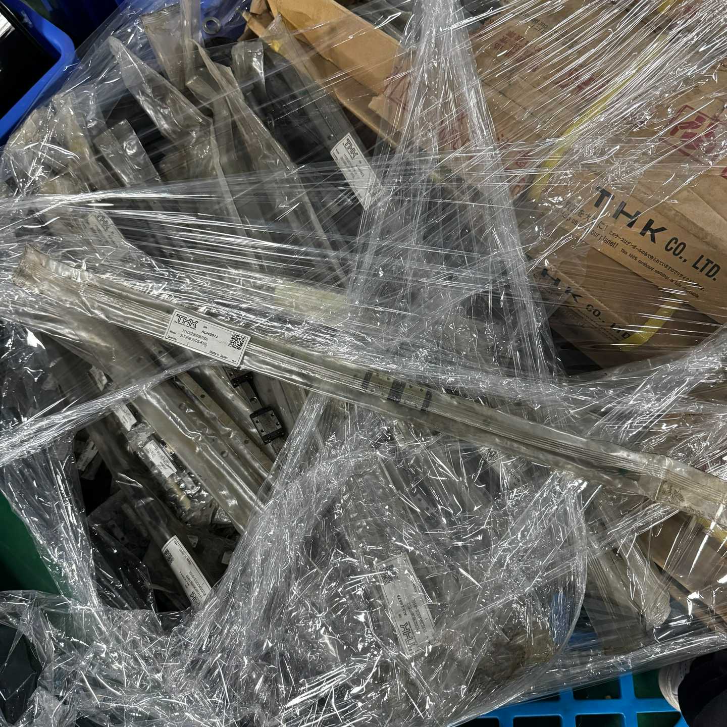 THK直线导轨2UGS9UU5510L日本原装实物图--议价商品