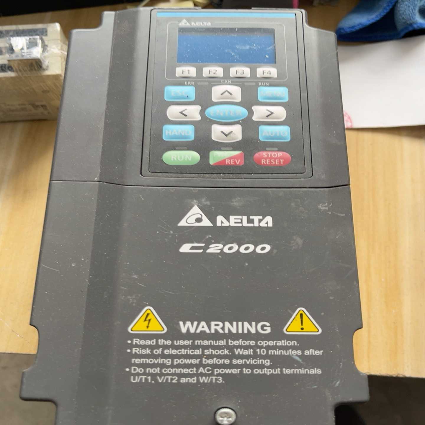 台达变频器VFD007C23A询价