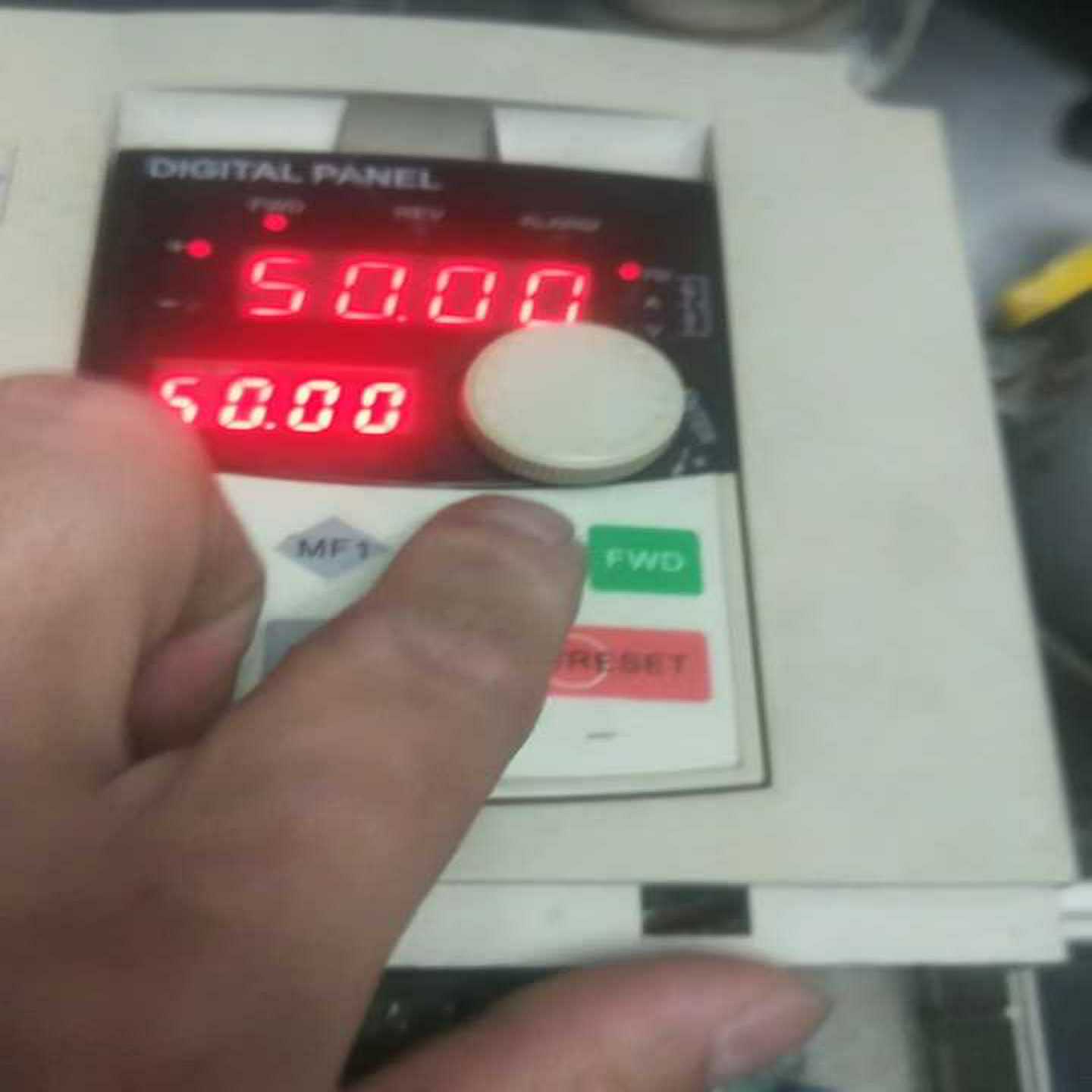 咨询-普传powtran变频器，PI8100系列5.5千瓦重载变频