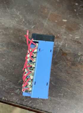 横河plc，f3xd16-3f，拆机下来的。成色还可以。功能--议价商品