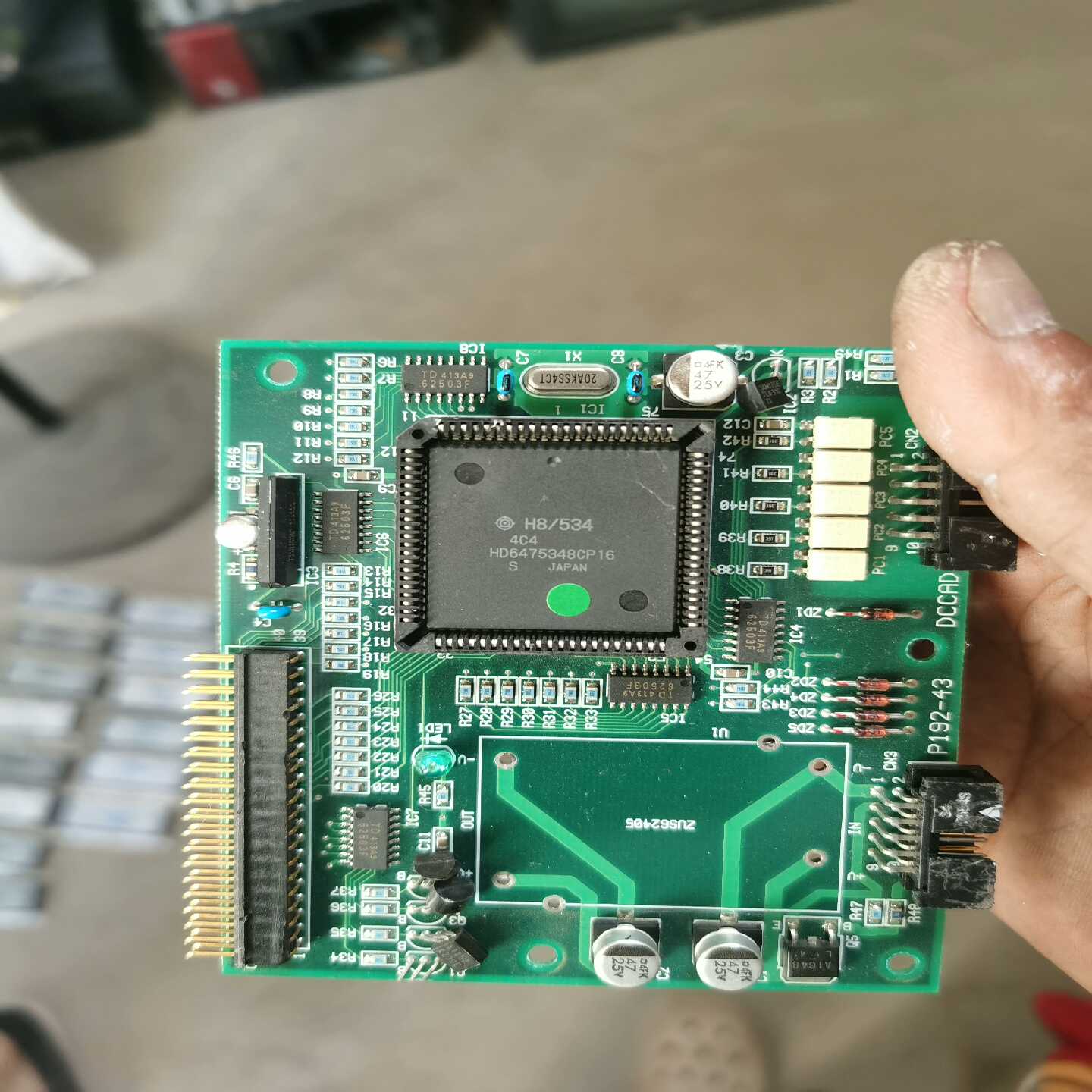 议价日立HD6475348CP16S芯E片，50一个维修/现货