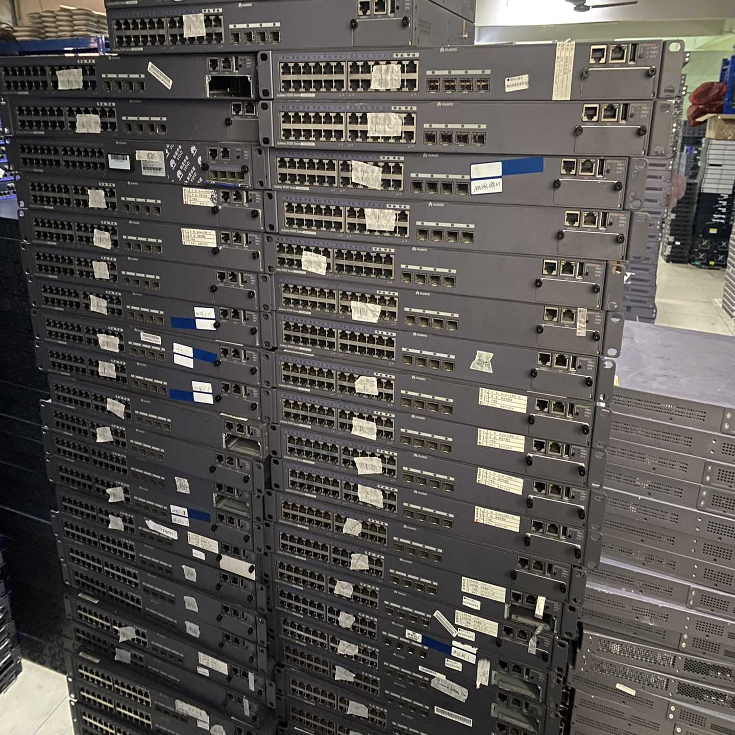 huawei华为 S5328C-SI 24口千兆电口 4SF~议价