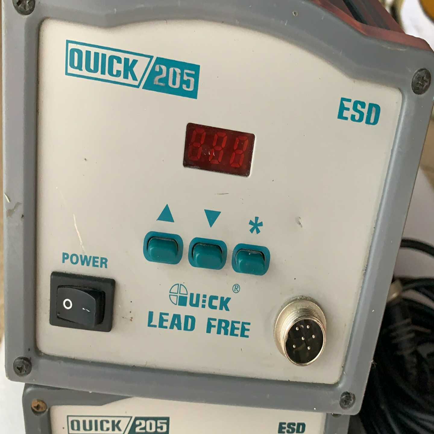 【议价】快克205焊台2A150W，功能正常。适用