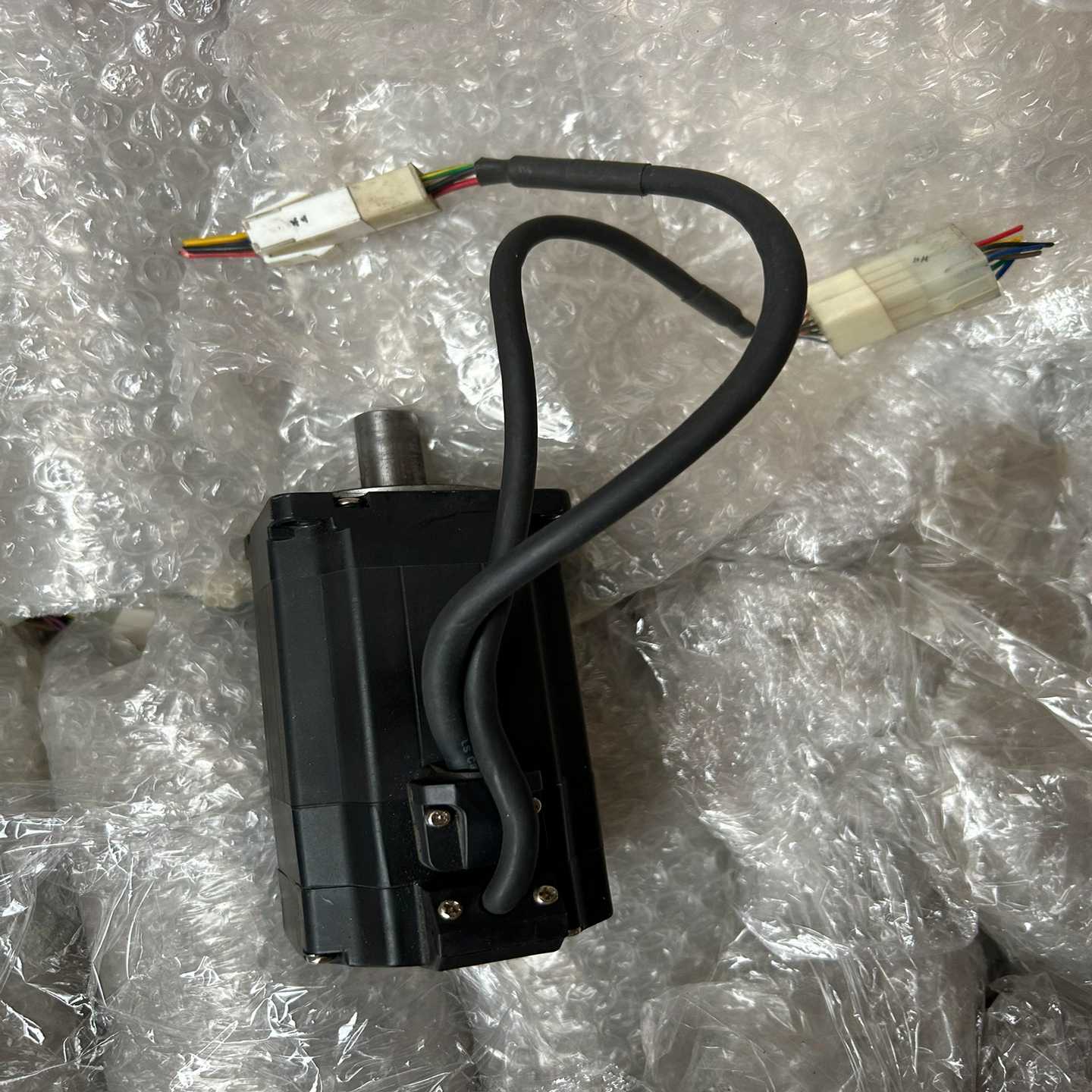 AB电机2004-RZ04BA1AN3…-RZ04BA1A