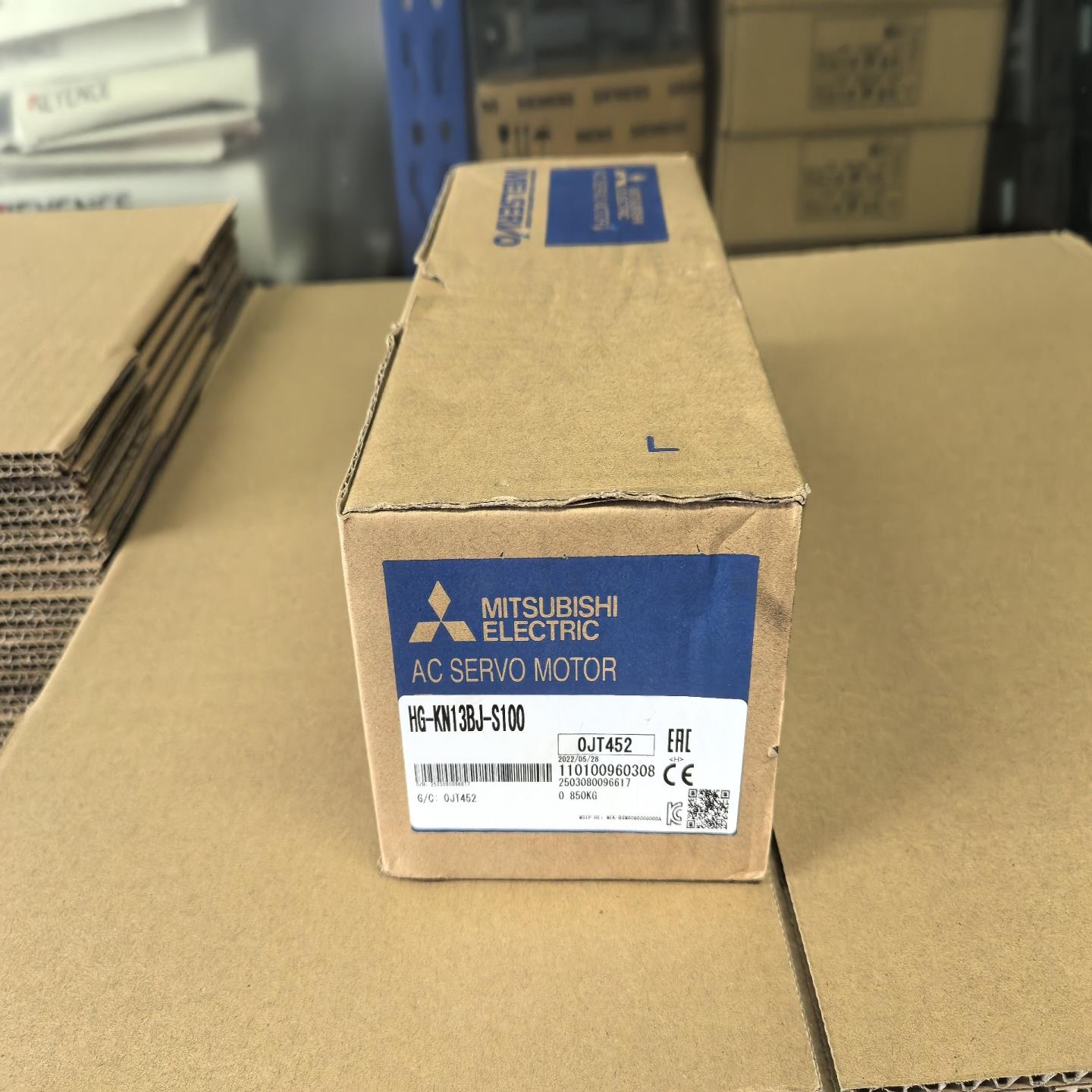 【请询价】三菱伺服电机HG-KN13BJ-S100 全新原装正品 带刹