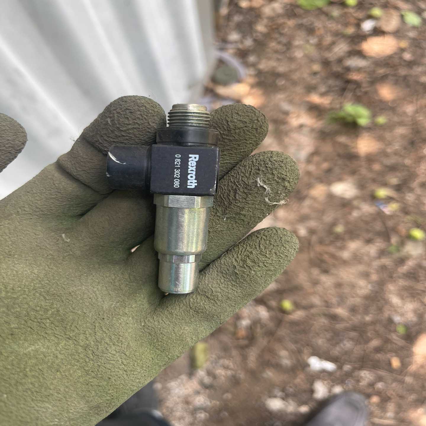 力士乐阀全新库存积压备件低价处理0821302080--议价商品