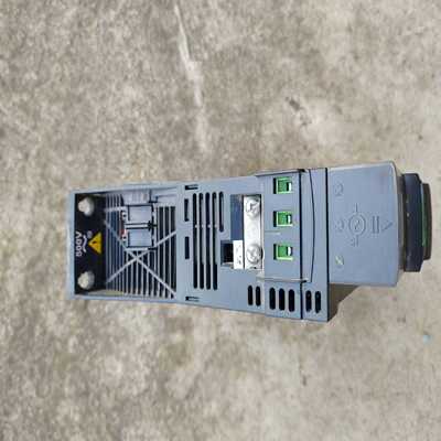 施耐德变频器ATV320U40N4B 实物拍摄图片
