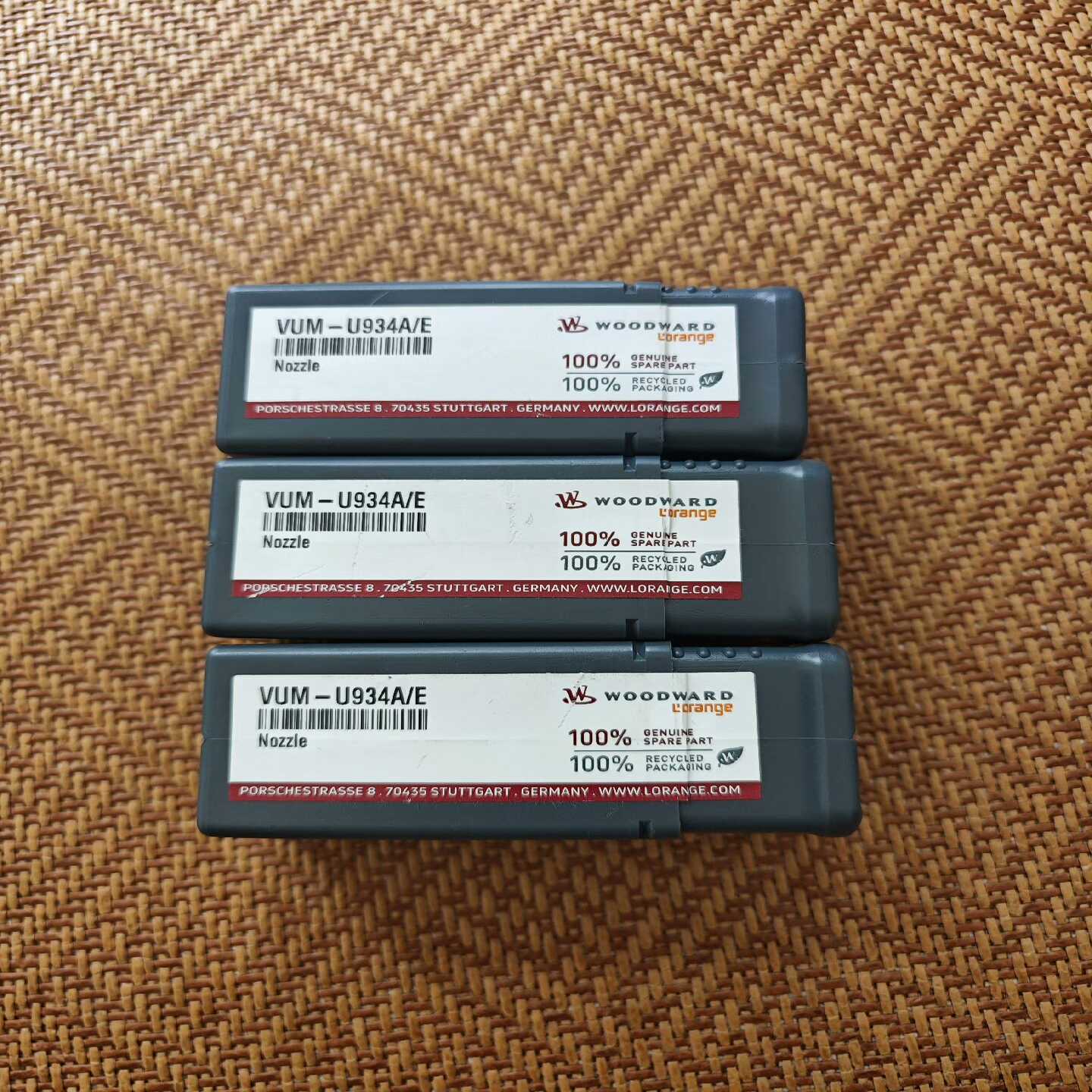 27/38罗润油嘴，VUM-U934A/E--议价商品