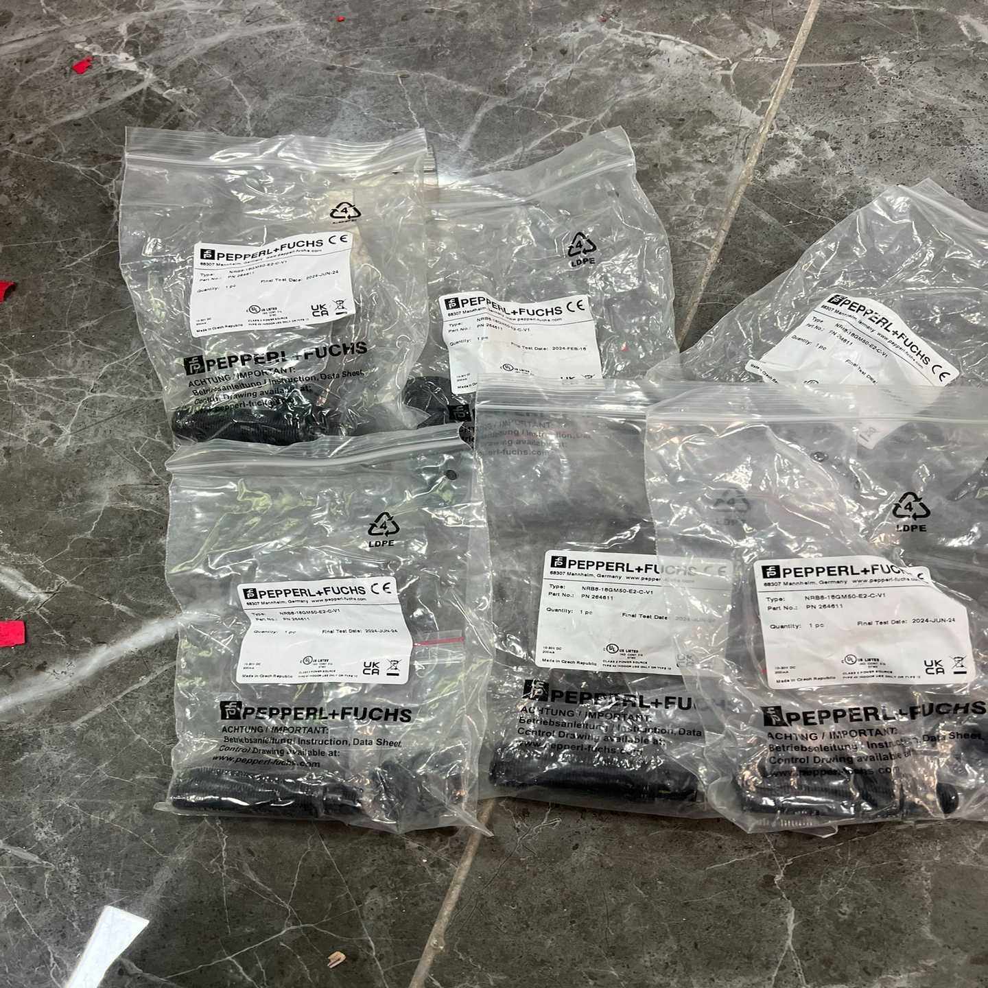 【议价】倍加福接近开关NRB8-18GM50-E2-C-V1适用