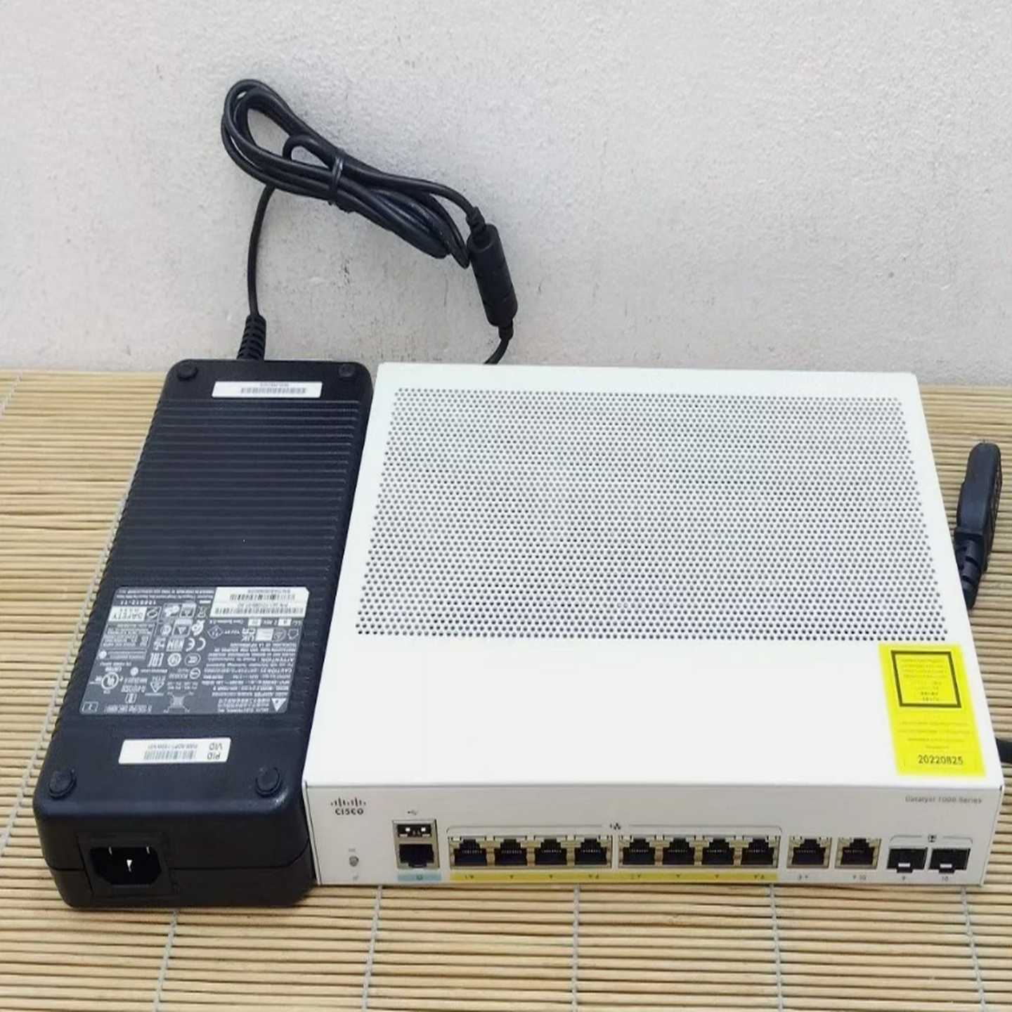 Cisco C1000-8FP-E-2G-L 8x 10/1【博航商行】
