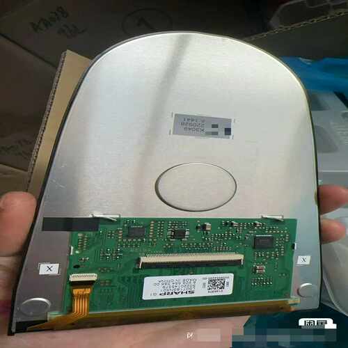 询价~保时捷卡雷拉911 992仪表显示屏LS071B5NX0