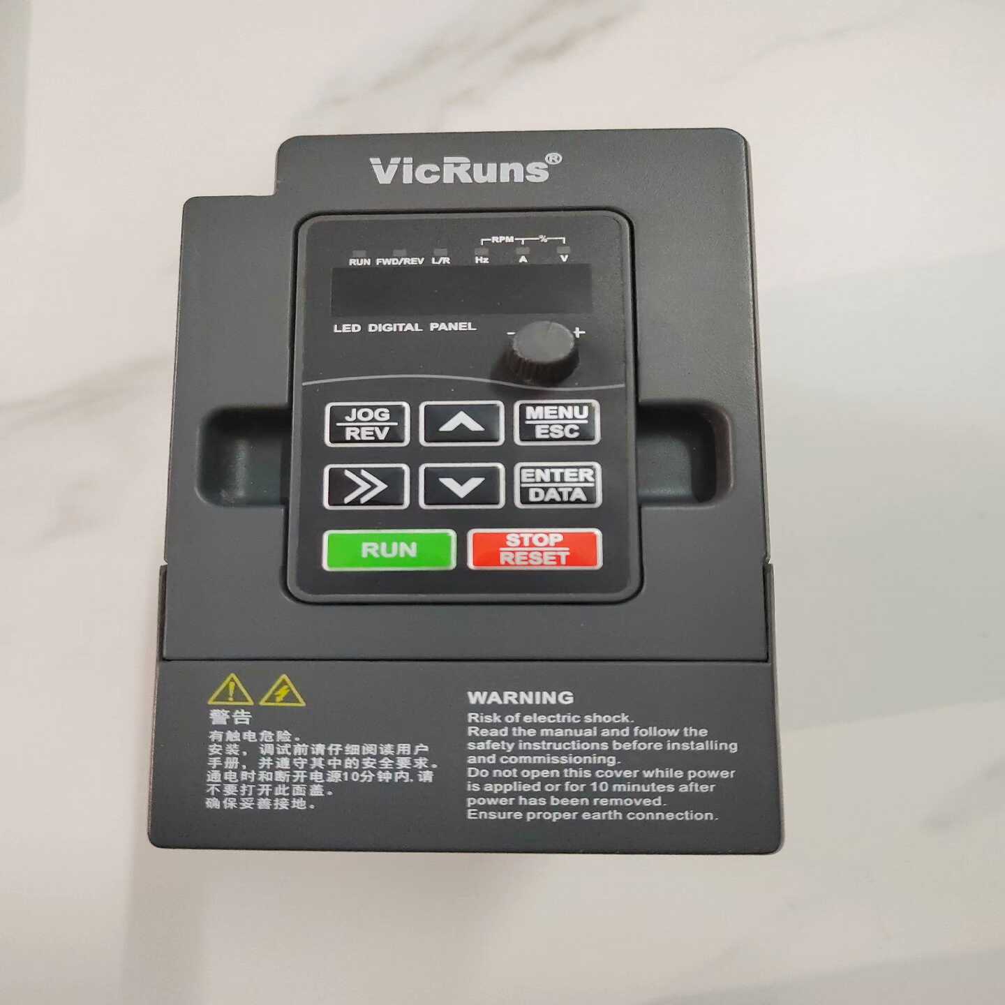VicRuns变频器，VD100H-2S-0.7G0.询价