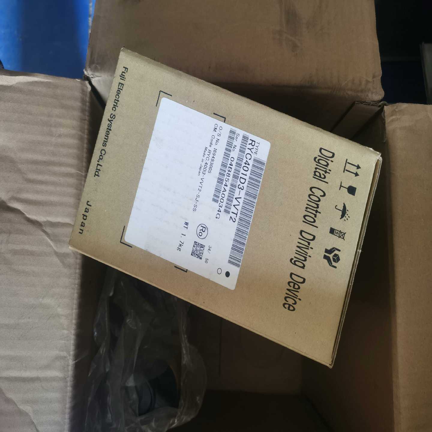 富士FUJI服驱动RYC401D3-VVT2伺服电机控制器全--议价商品