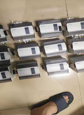 信捷PLC扩展，XD-E16X16YR，成色很漂亮，仓库有2询价