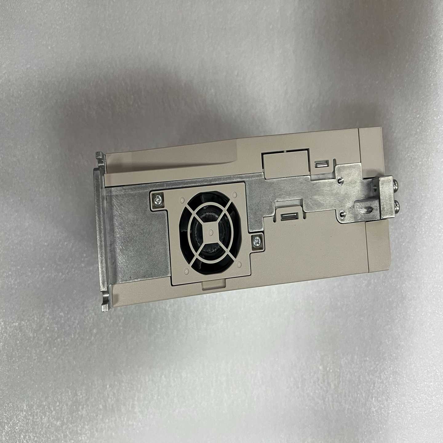 议价SGD7S-7R6A00B安川七N系一千瓦伺服驱动器拆机功能包现货/维