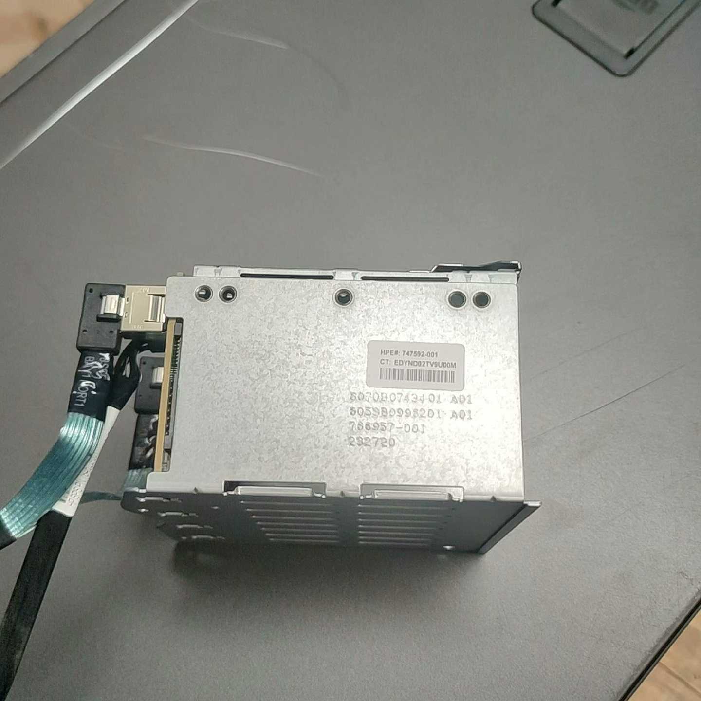 （议价）HPE380G9硬盘背板扩展笼含线74759277