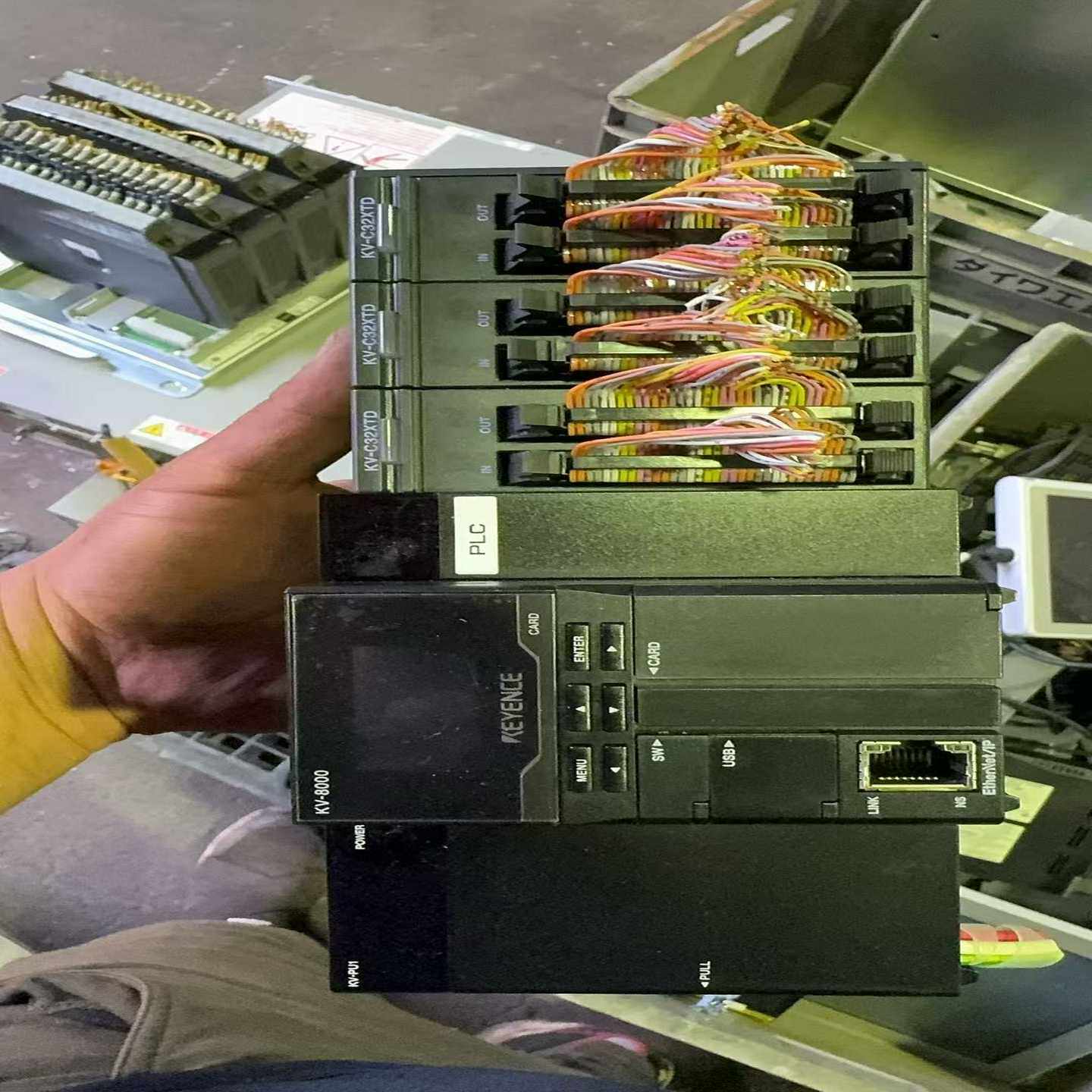 基恩士KEYENCEKV-8000PLC主机带KV-C--议价商品