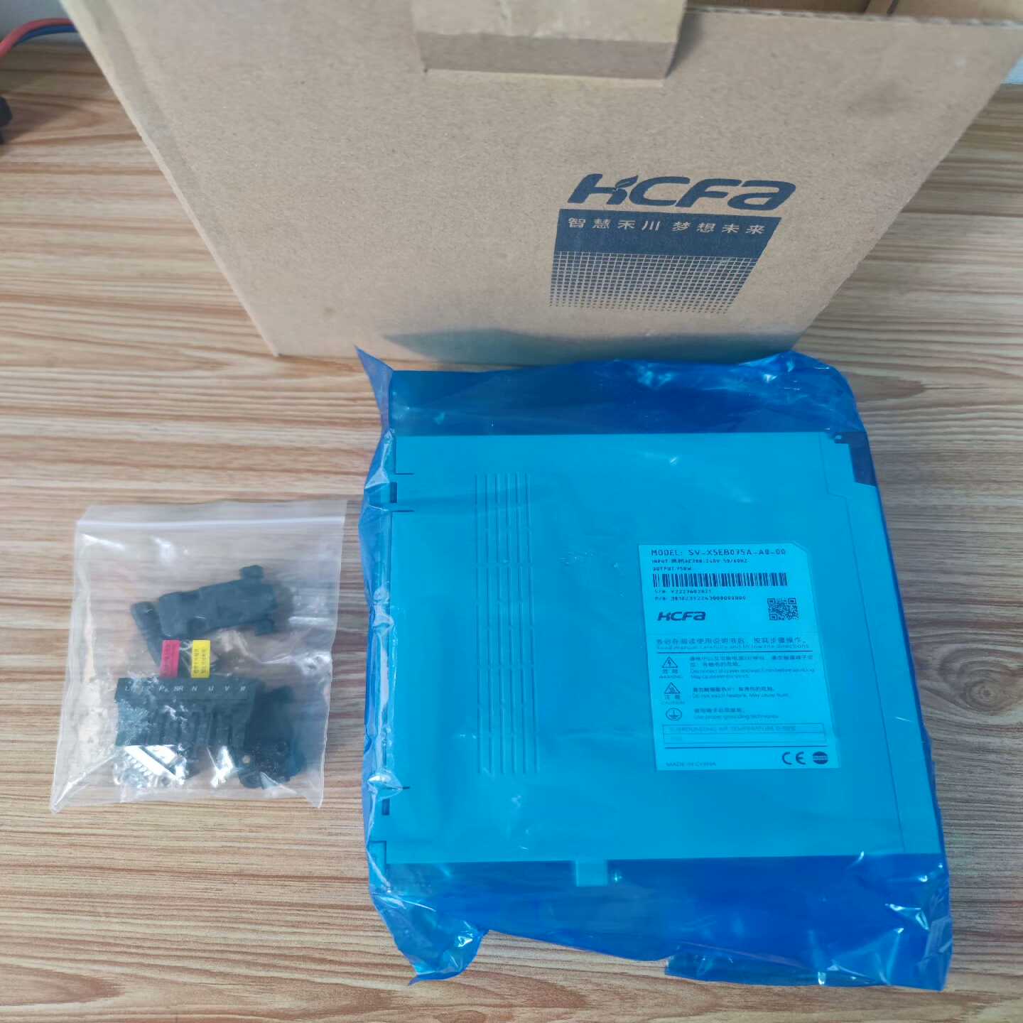 全新禾川驱动器，SV-X5EB075A-A0-00--议价商品