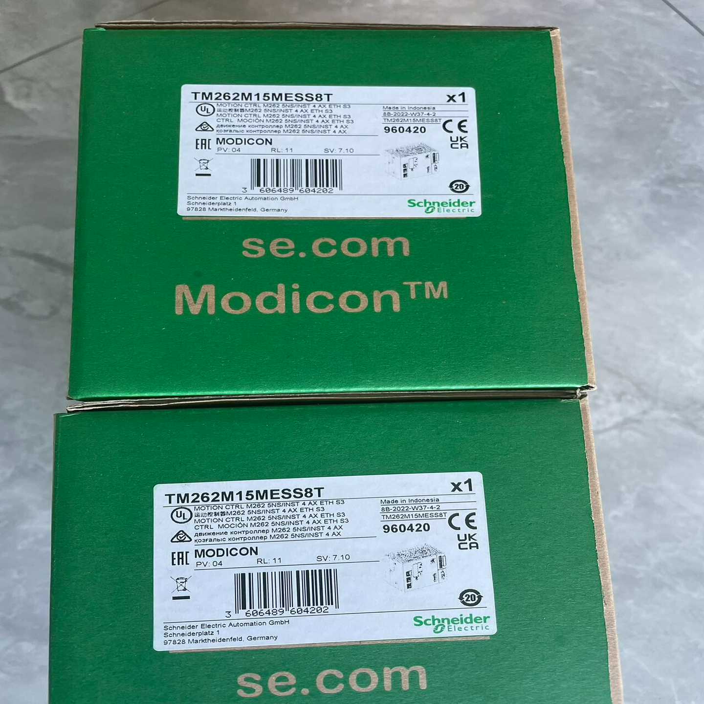 询价施耐德TM262M15MESS8T运动控制器，议价全新原装正