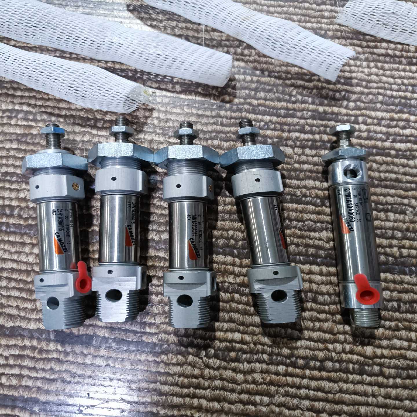 【议价】Camozzi康茂盛液压杆适用