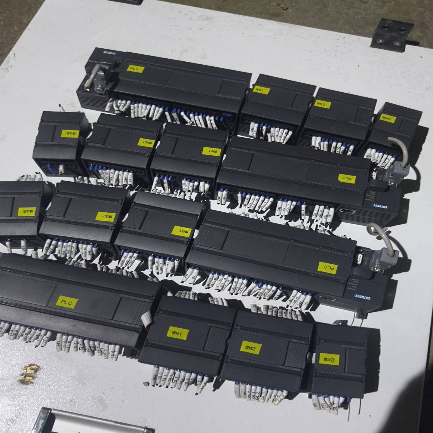 合信216一2Ax33一040，带扩展223一1BH32，询价