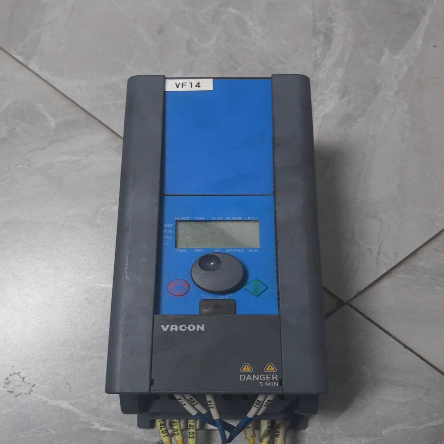 伟肯变频器VACON0010-3L-0012-4-MACHI~询价