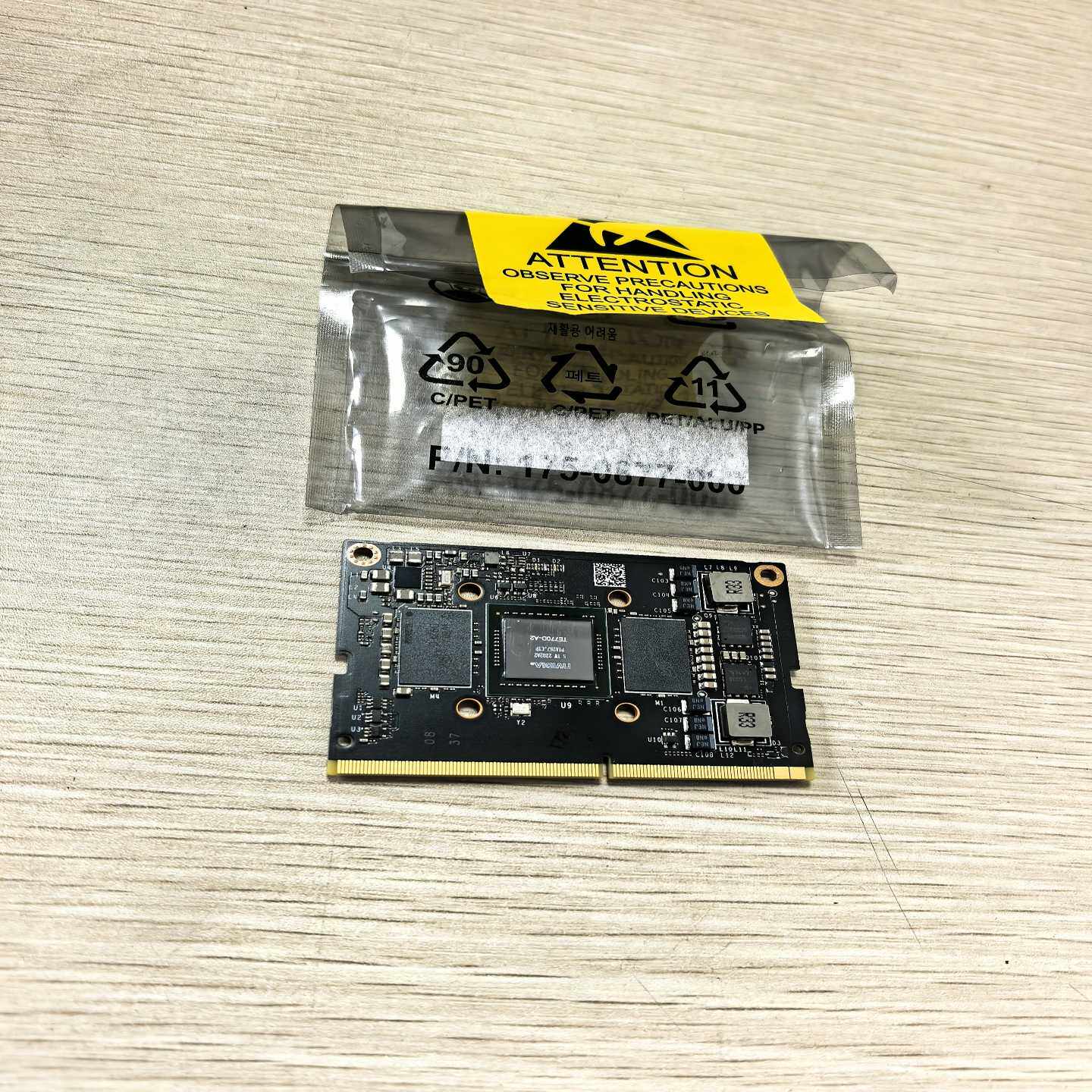 全新英伟达TX2NX开发板，实物拍摄，功能完好，全新仅拆封-询价客