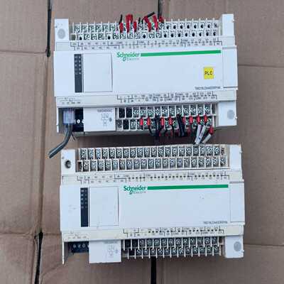 施耐德PLC、TM218LDA40DRPHN、实物图、拆机正
