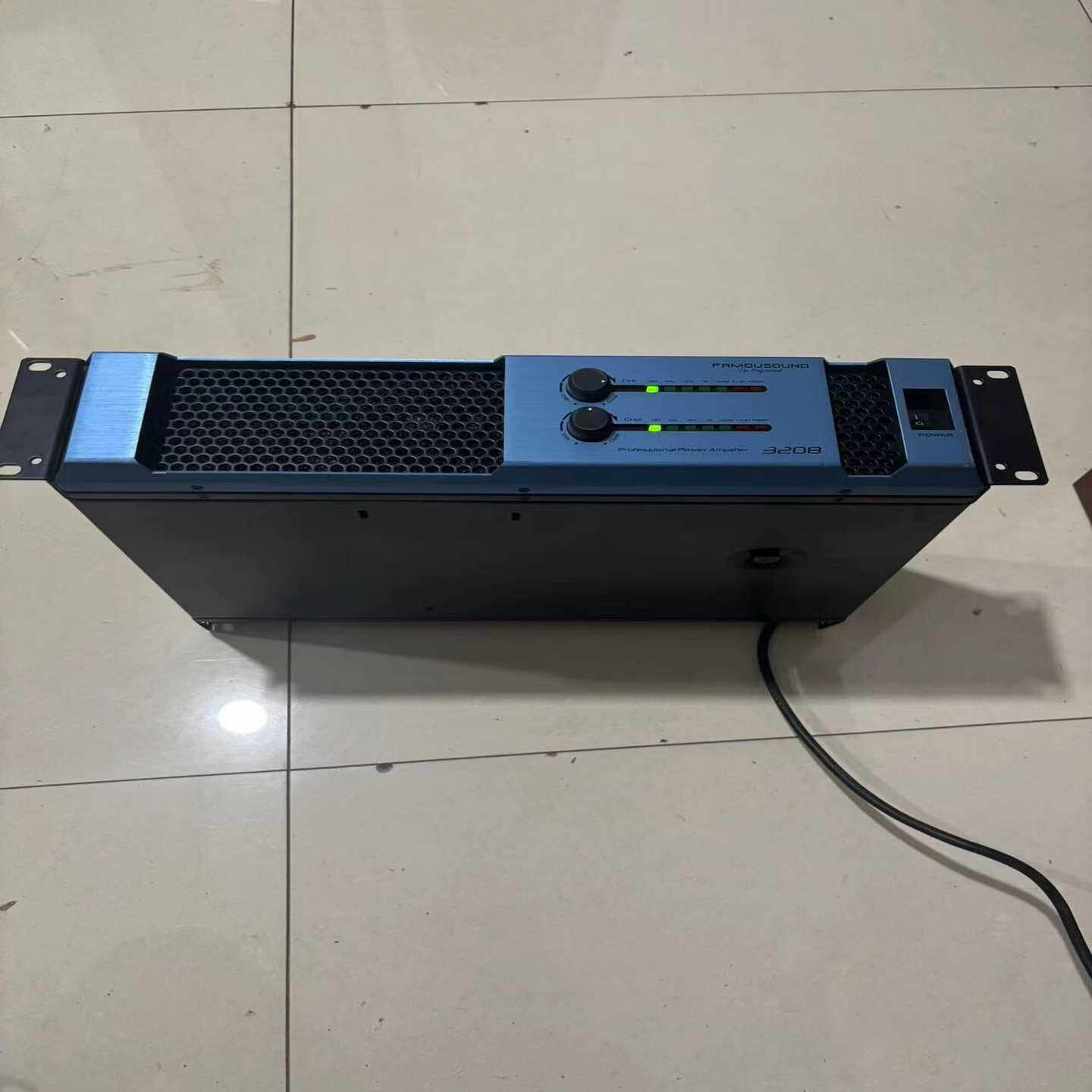 蜚声3208专业舞台功放，成色看图--议价商品