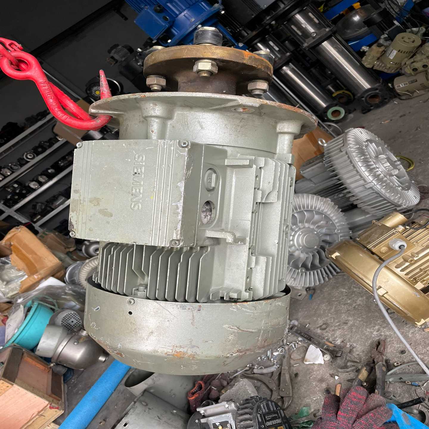 询价进口西门子11kw4极立式电动机B5,1LA7163-4AA
