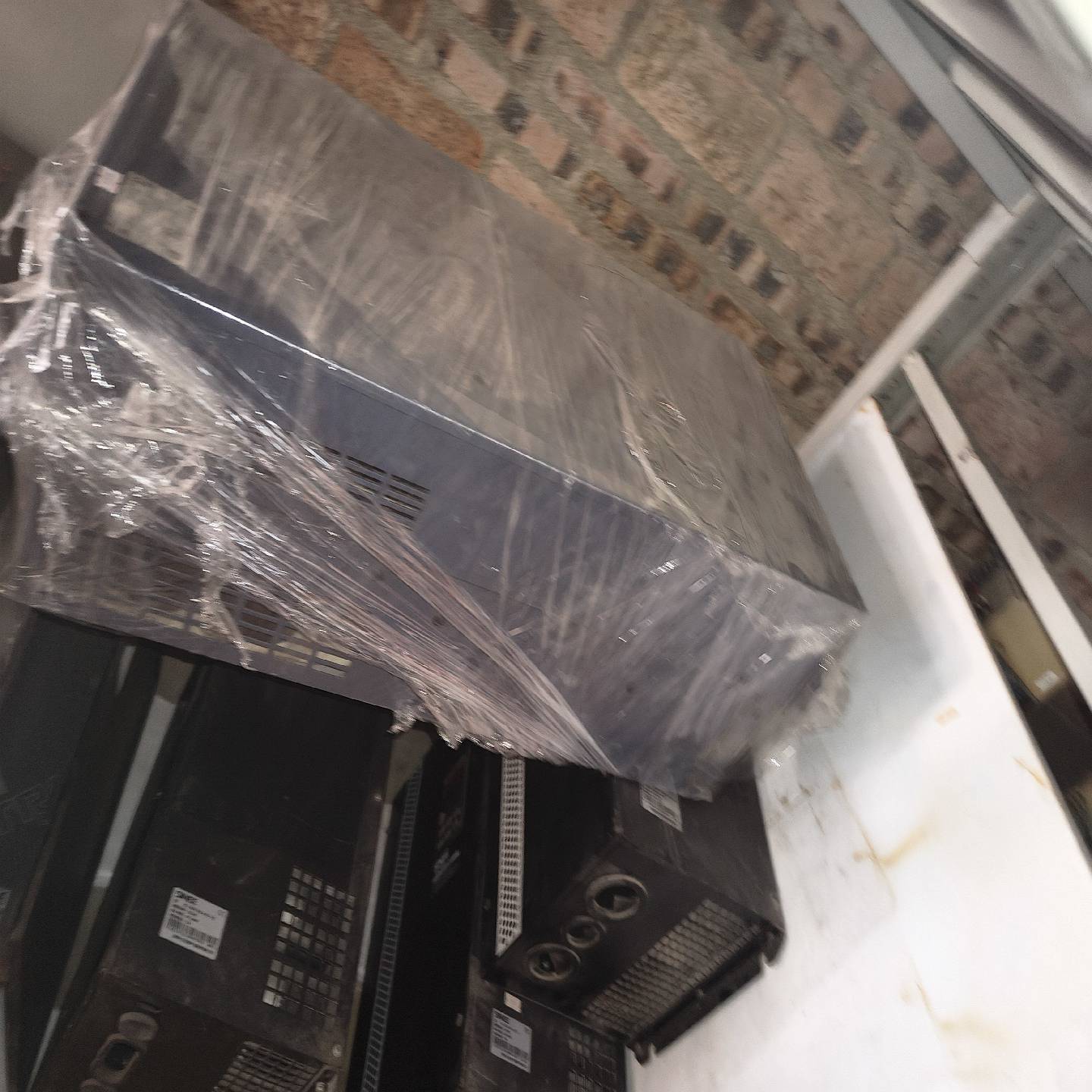 富士变频器FRN75G1S-4C75kW功能正常无修询价