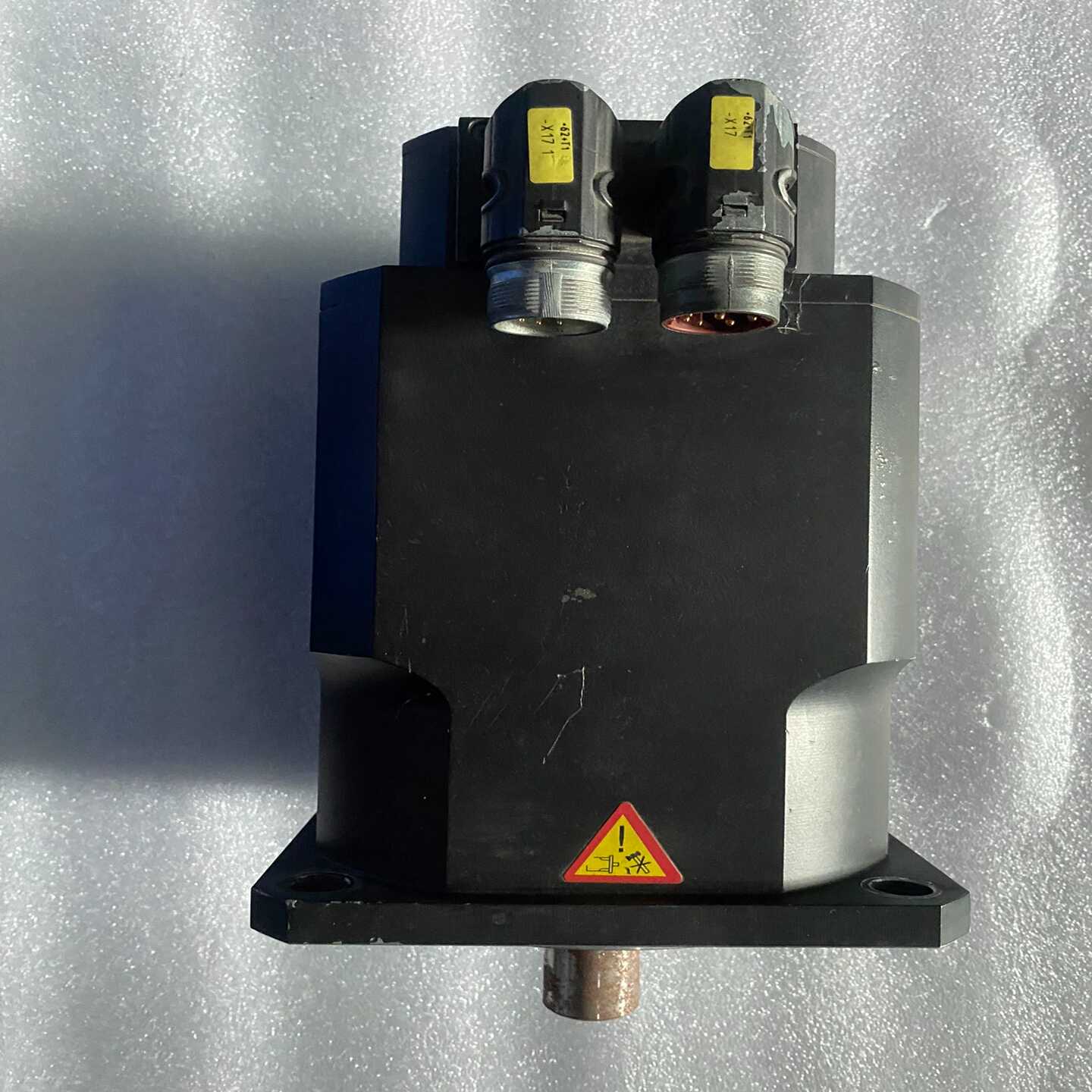 咨询-伺服电机8MSA5M.R0-V401