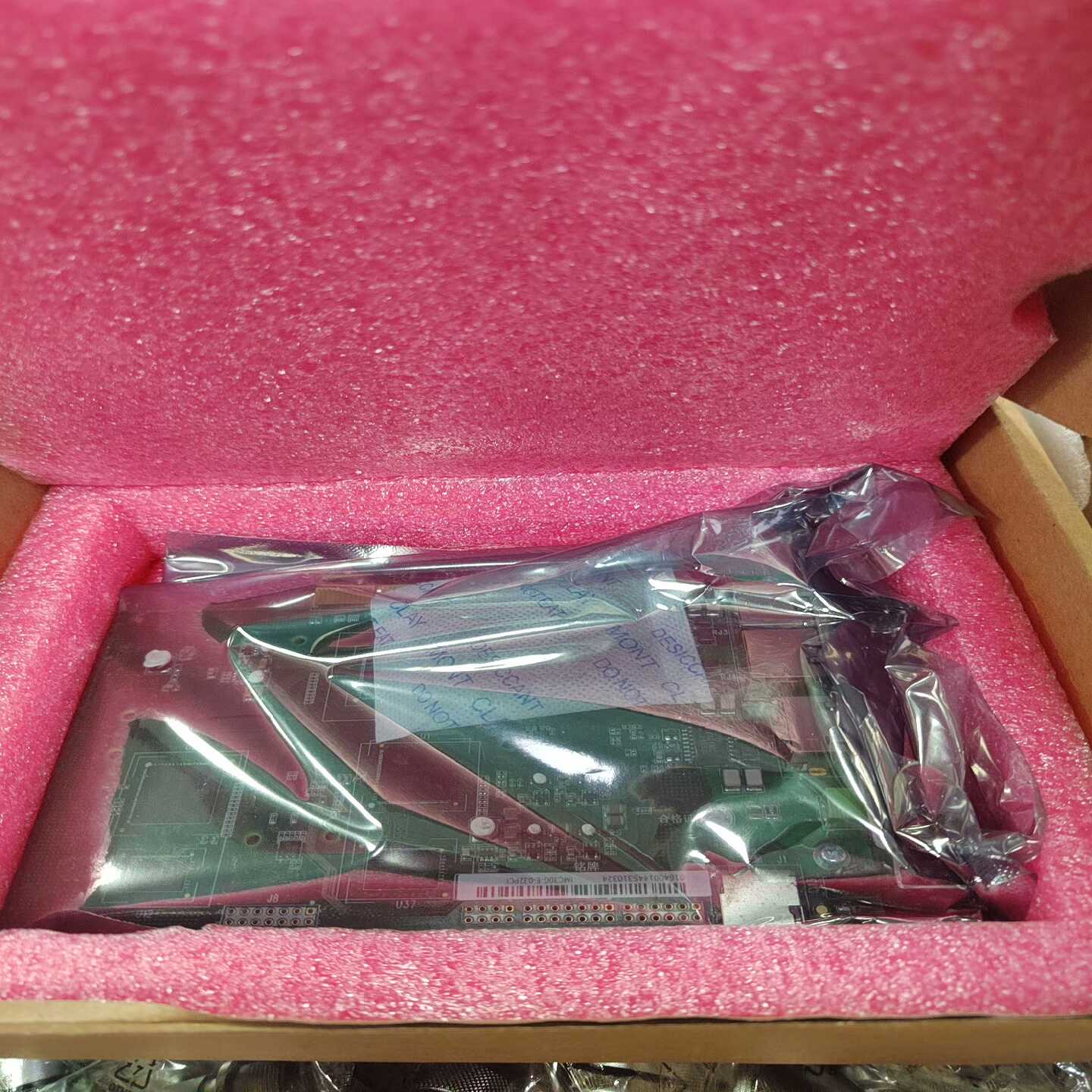 汇川32轴总线卡，IMC30G-E-032PCI，全新剩余物