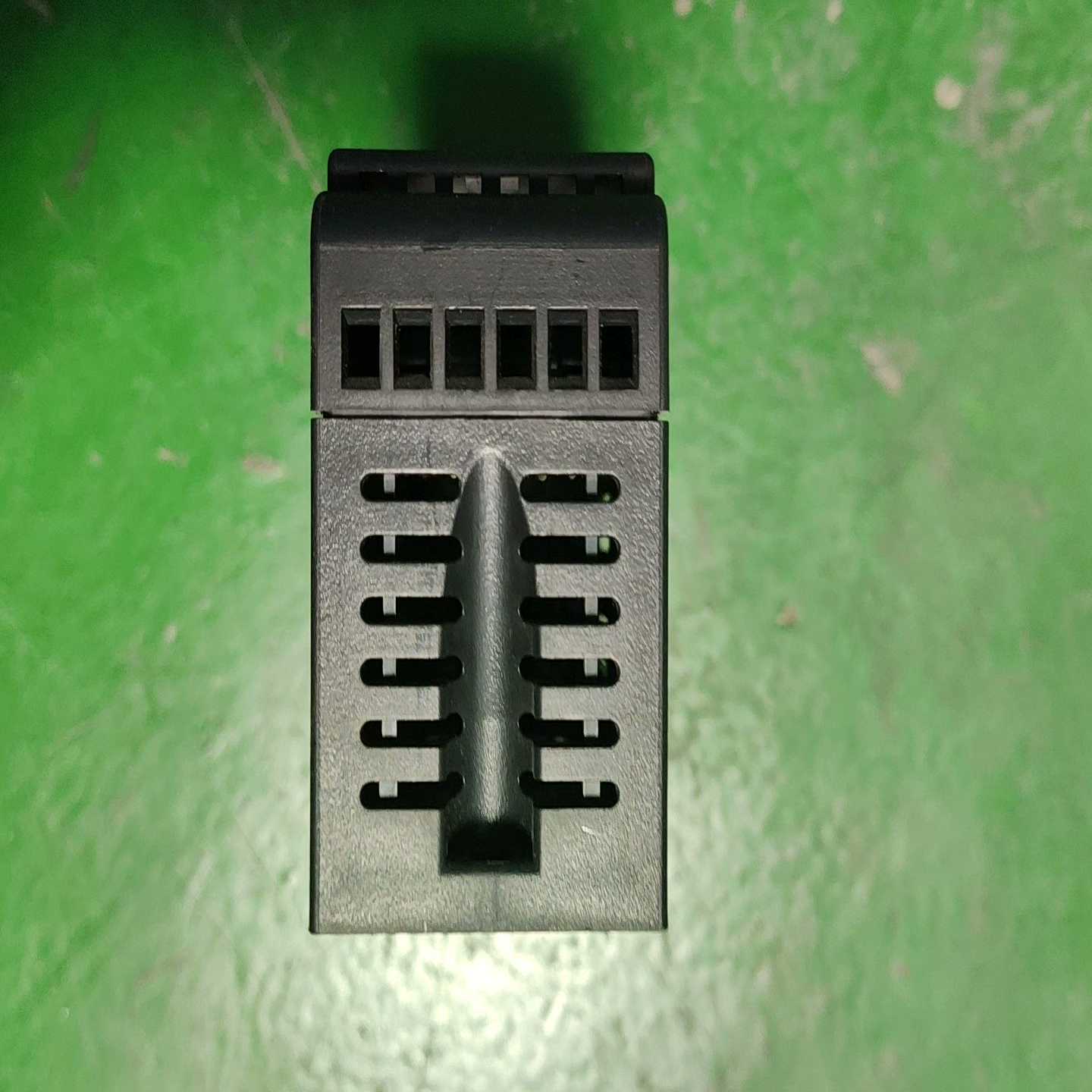 议价永宏PLCB1Z-40MR2-ACB1Z-48MT