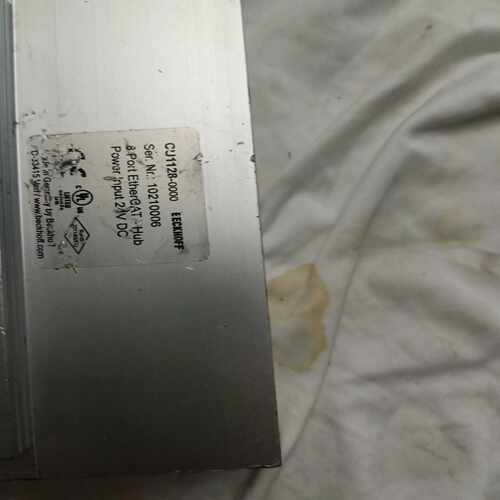 倍福工业交换机CU1128-0000实物拍摄如图，需要的联系--议价