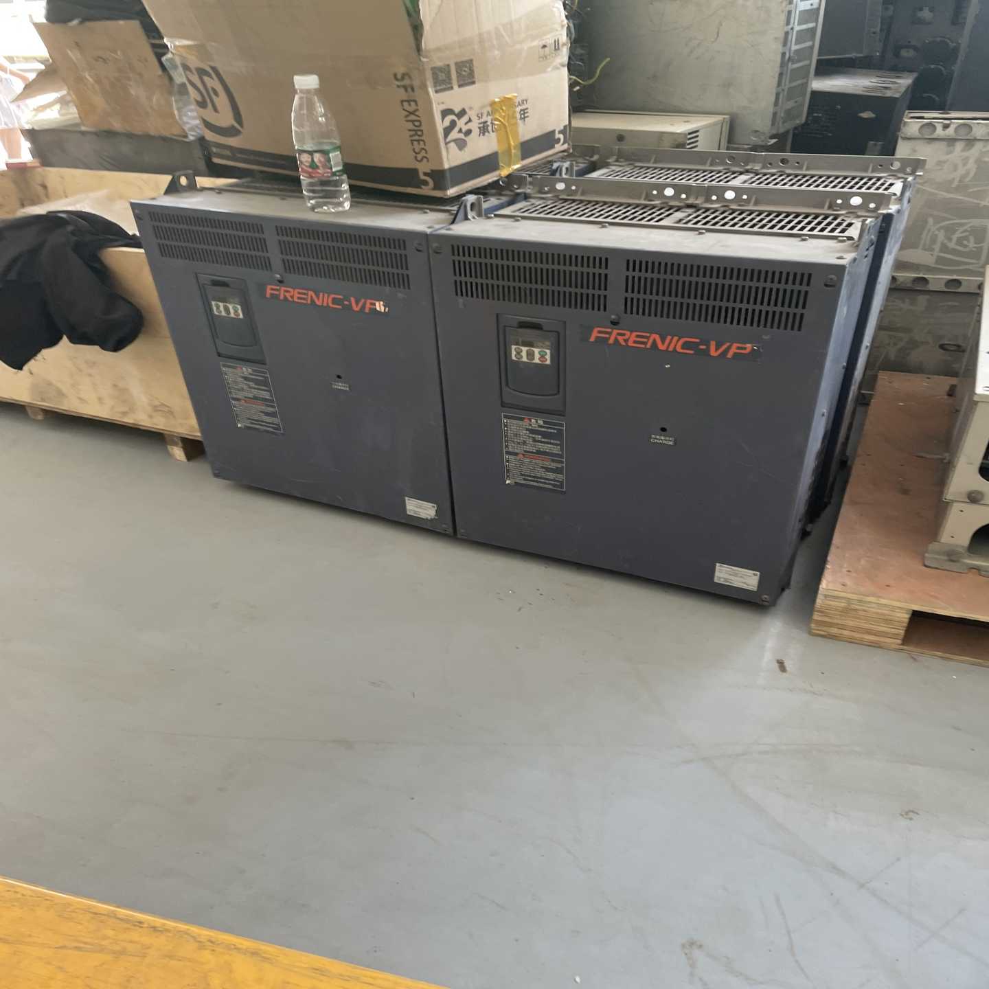 询价-变频器FRN132F1S-4C132KW380V成色
